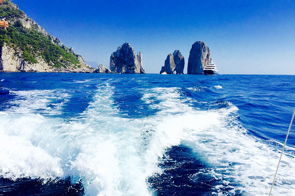 Capri Tours - Faraglioni Rocks